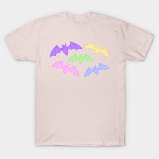 Kawaii Pastel Halloween Bat Design T-Shirt